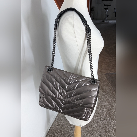 Think Royln metallic puffer bag - Picture 3 of 6